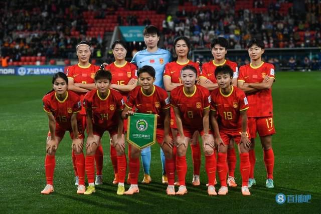 青青伊人国产