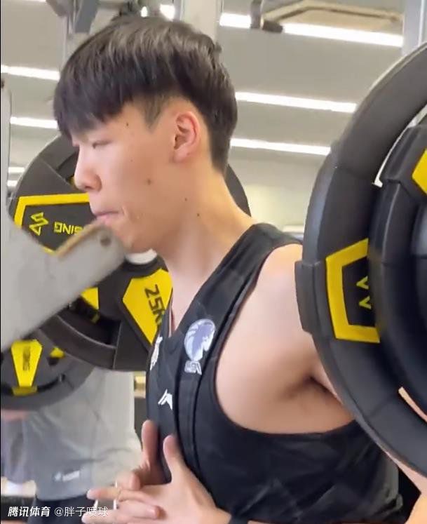 亚洲尹人香蕉网在线视颅