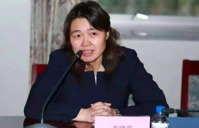 亚洲乱色